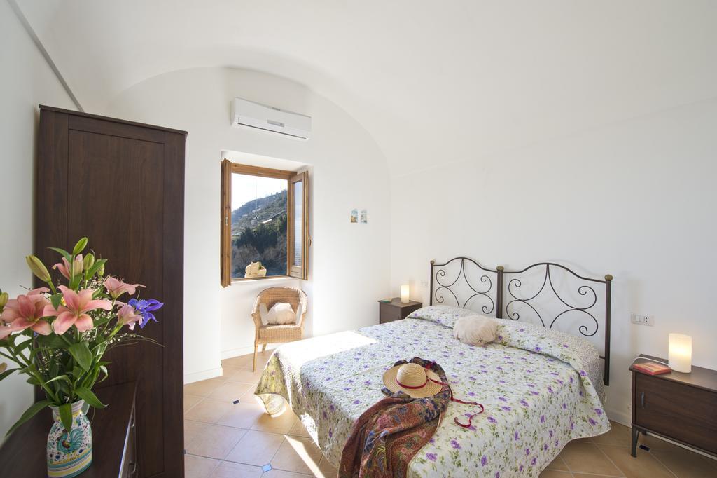 La Scivitella Villa Amalfi Kamer foto
